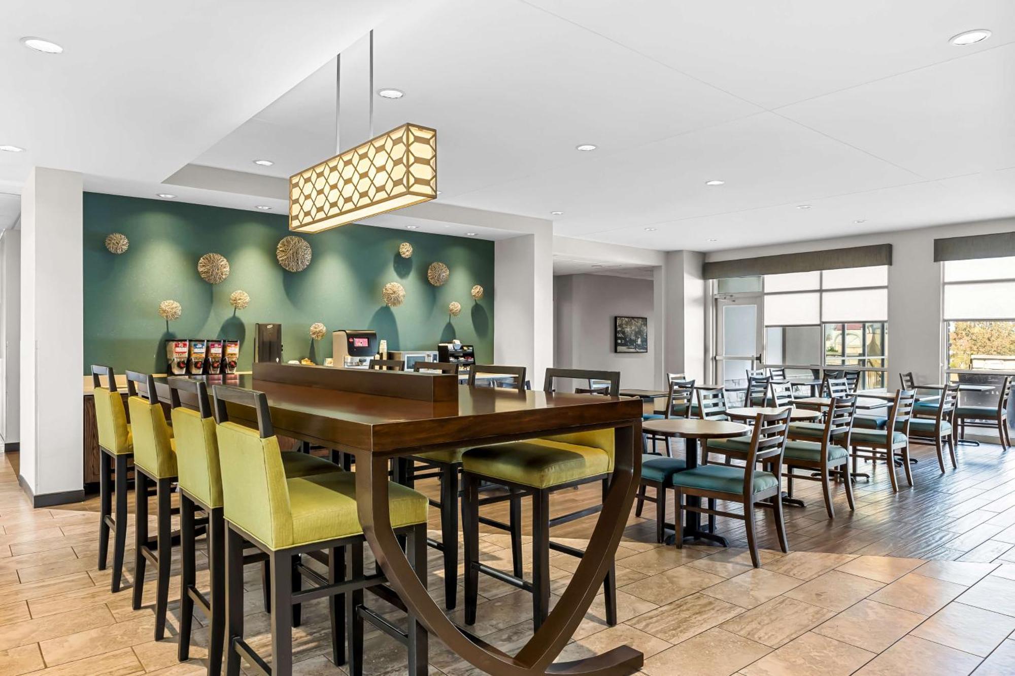 Best Western Plus Bolivar Hotel & Suites Zewnętrze zdjęcie