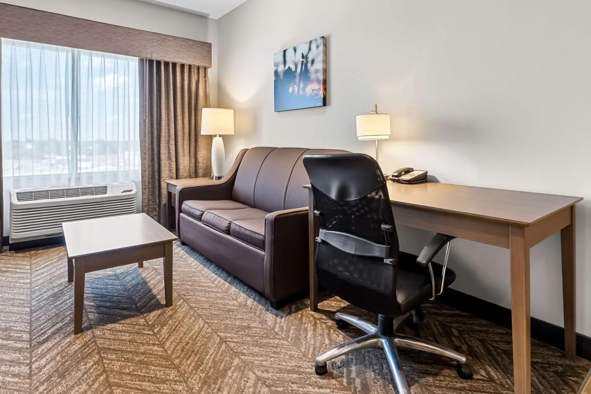 Best Western Plus Bolivar Hotel & Suites Zewnętrze zdjęcie